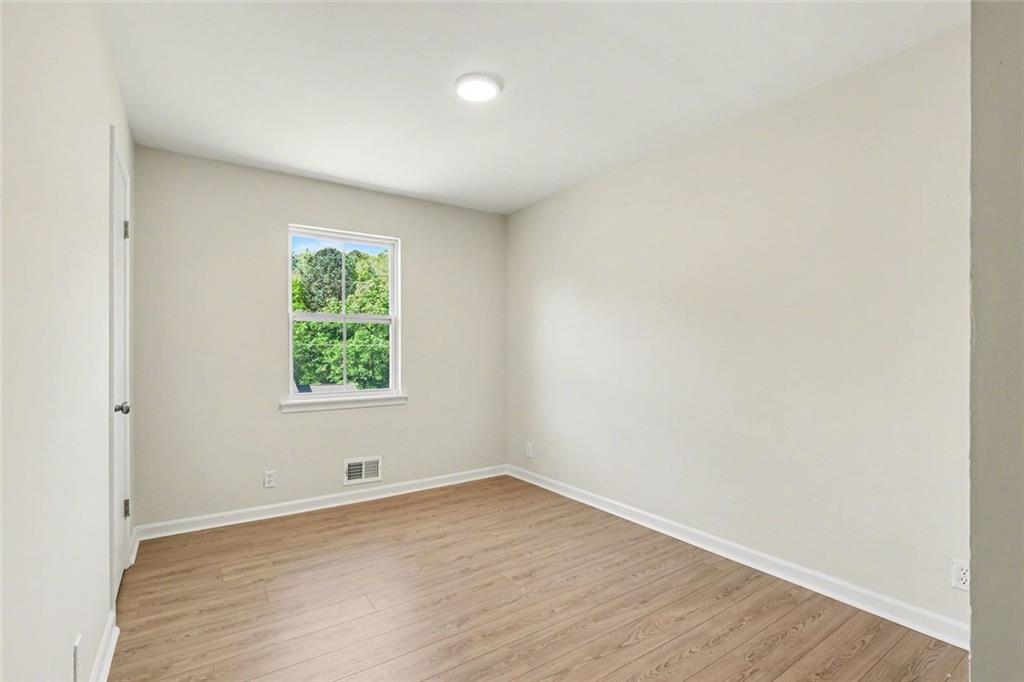 2546 Candler Woods Drive Decatur, GA 30032 - Photo 23 of 35