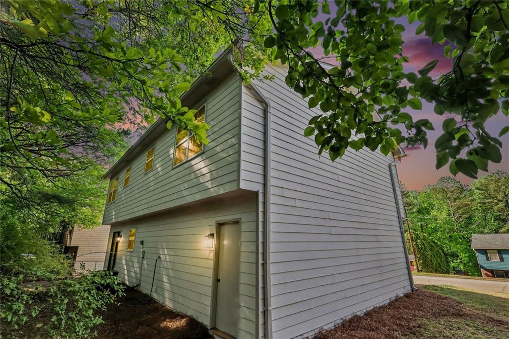 2546 Candler Woods Drive Decatur, GA 30032 - Photo 29 of 35