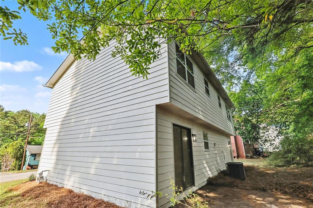 2546 Candler Woods Drive Decatur, GA 30032 - Photo 30 of 35