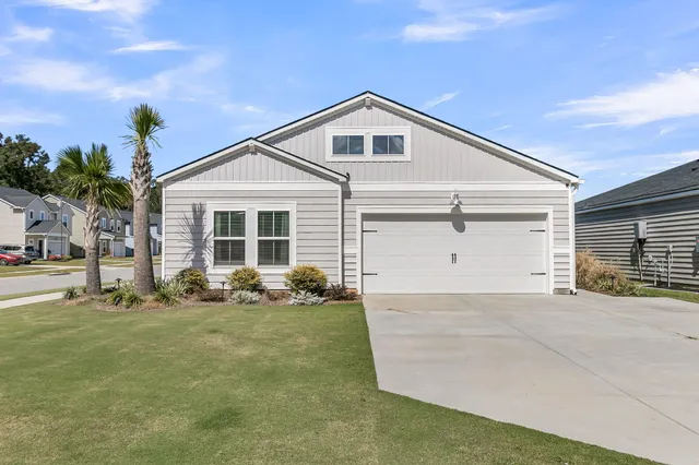 $350,000 | 422 American Goldfinch Way, Moncks Corner, SC 29461