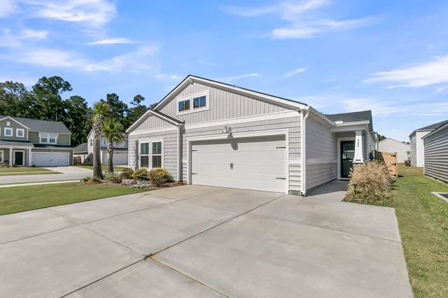 $350,000 | 422 American Goldfinch Way, Moncks Corner, SC 29461