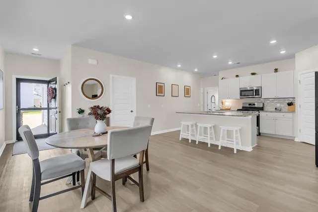 $350,000 | 422 American Goldfinch Way, Moncks Corner, SC 29461