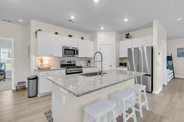 $350,000 | 422 American Goldfinch Way, Moncks Corner, SC 29461