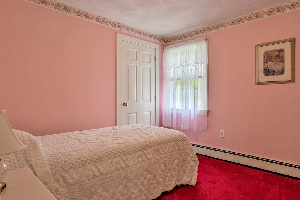 112 Davis Road Bedford, MA 01730 - Photo 13 of 27