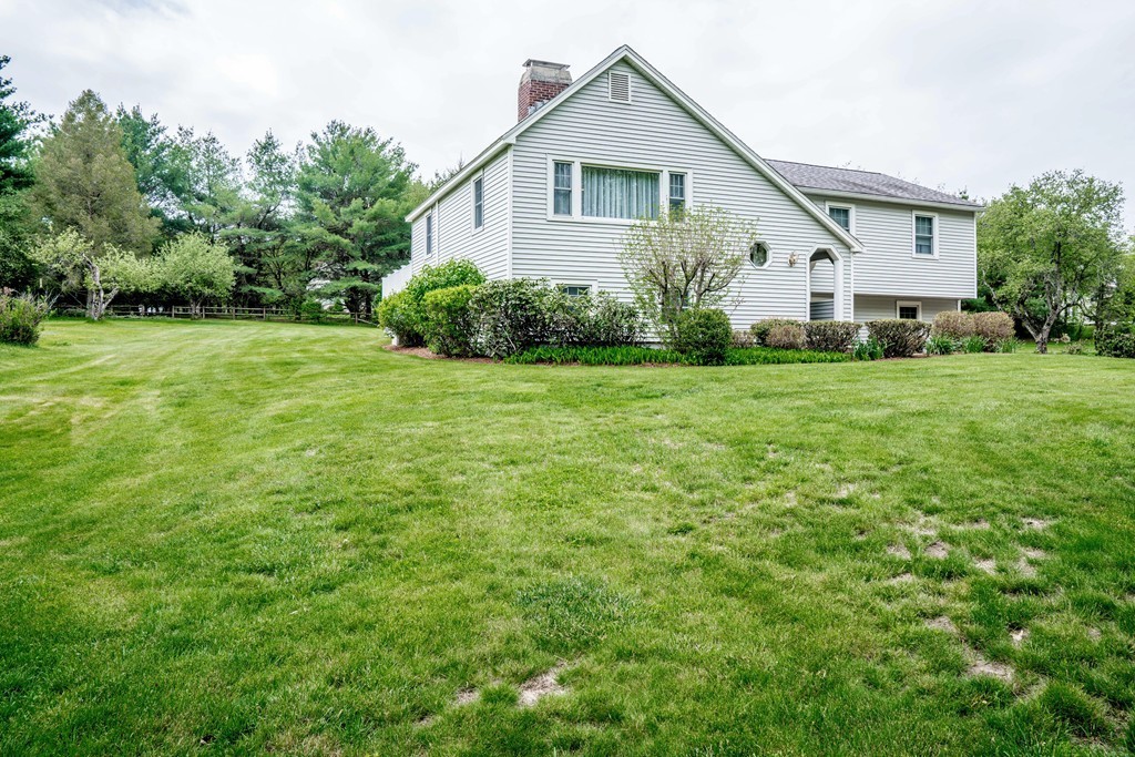 112 Davis Road Bedford, MA 01730 - Photo 26 of 27