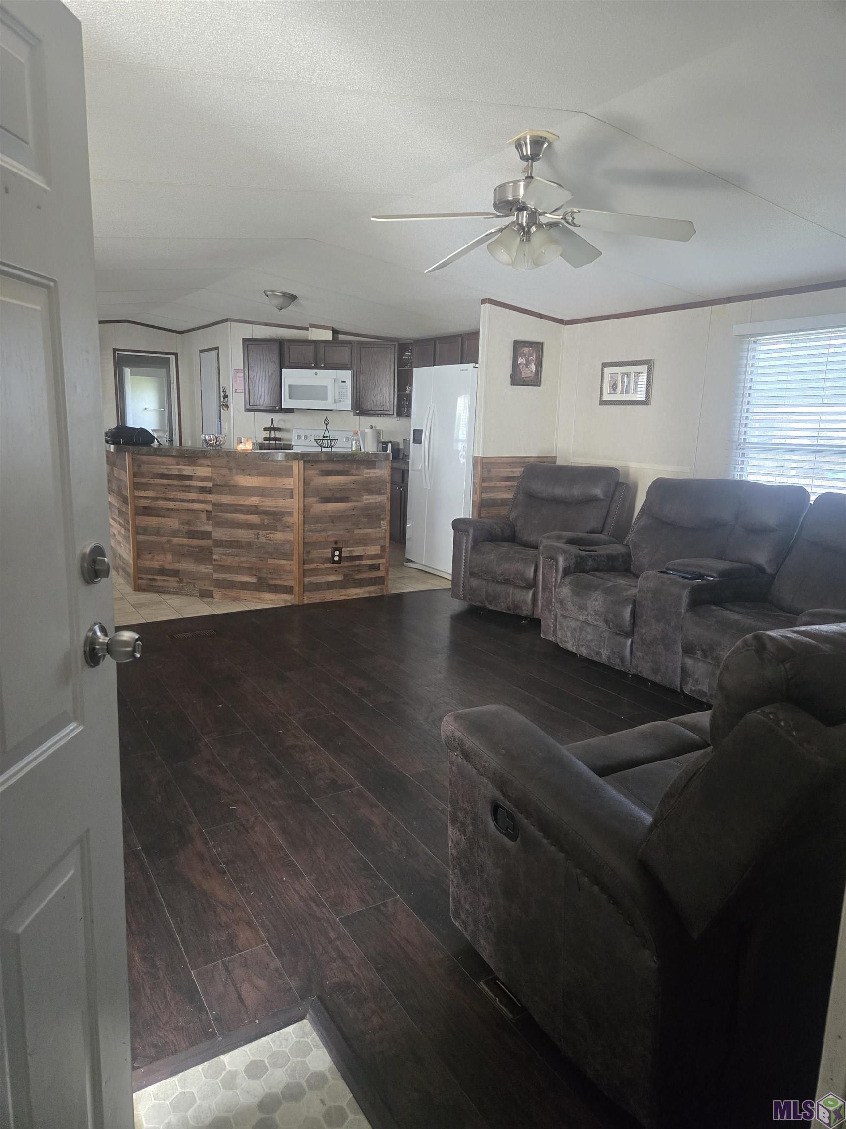 402 Sandi Drive Patterson, LA 70392 - Photo 12 of 22