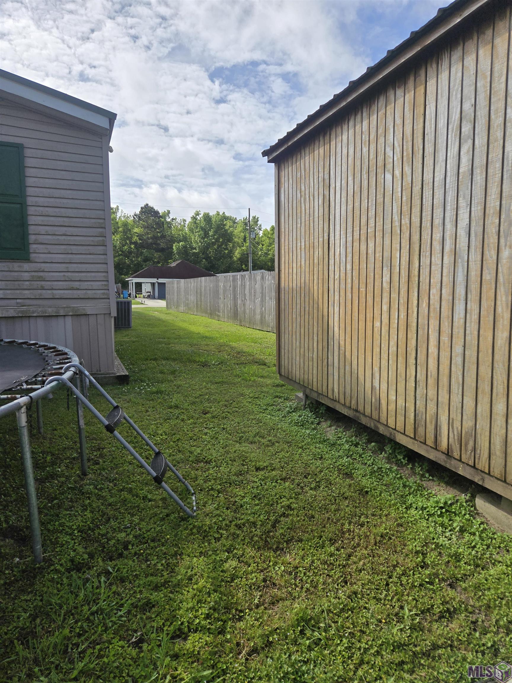 402 Sandi Drive Patterson, LA 70392 - Photo 4 of 22