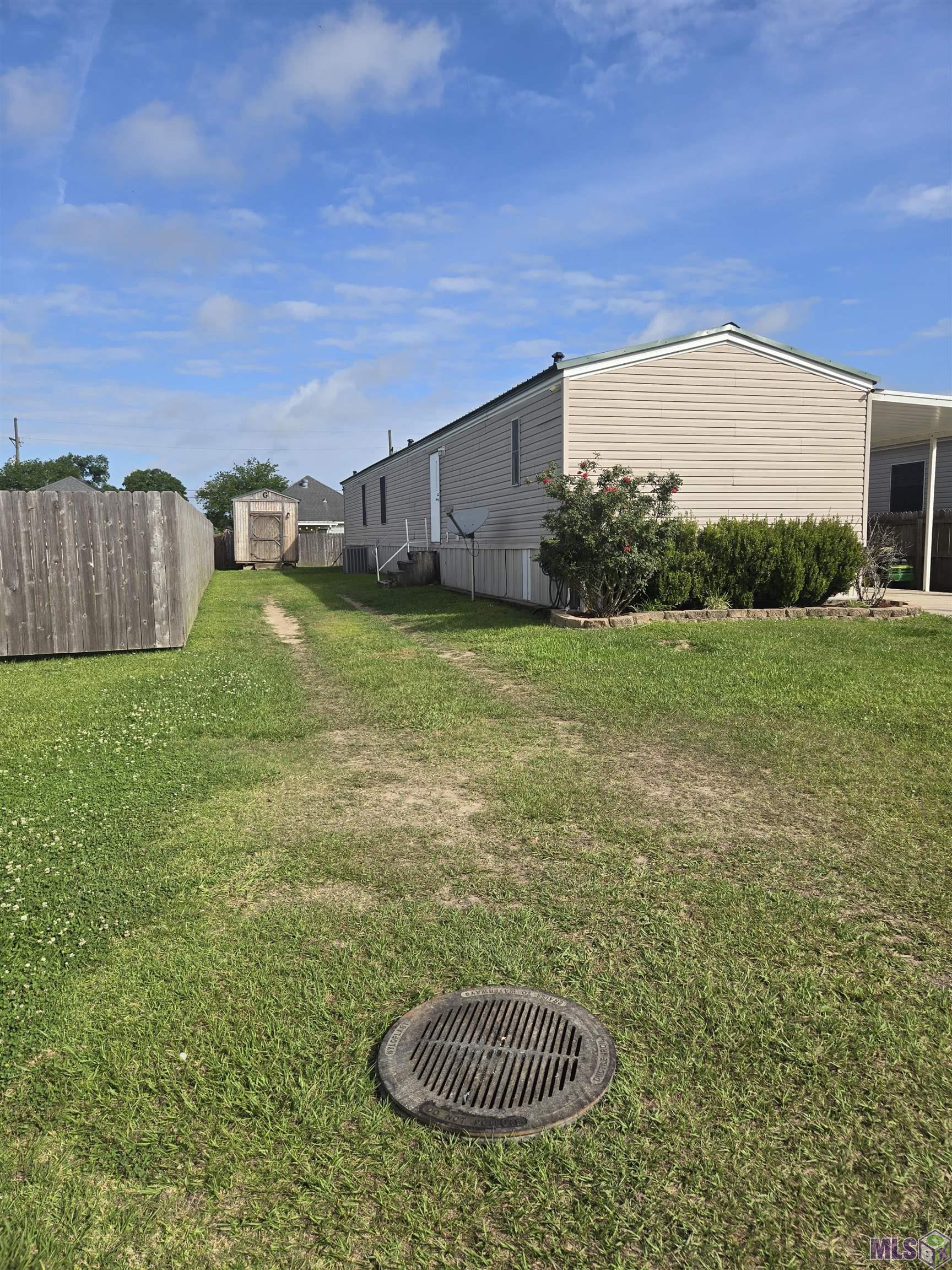 402 Sandi Drive Patterson, LA 70392 - Photo 7 of 22