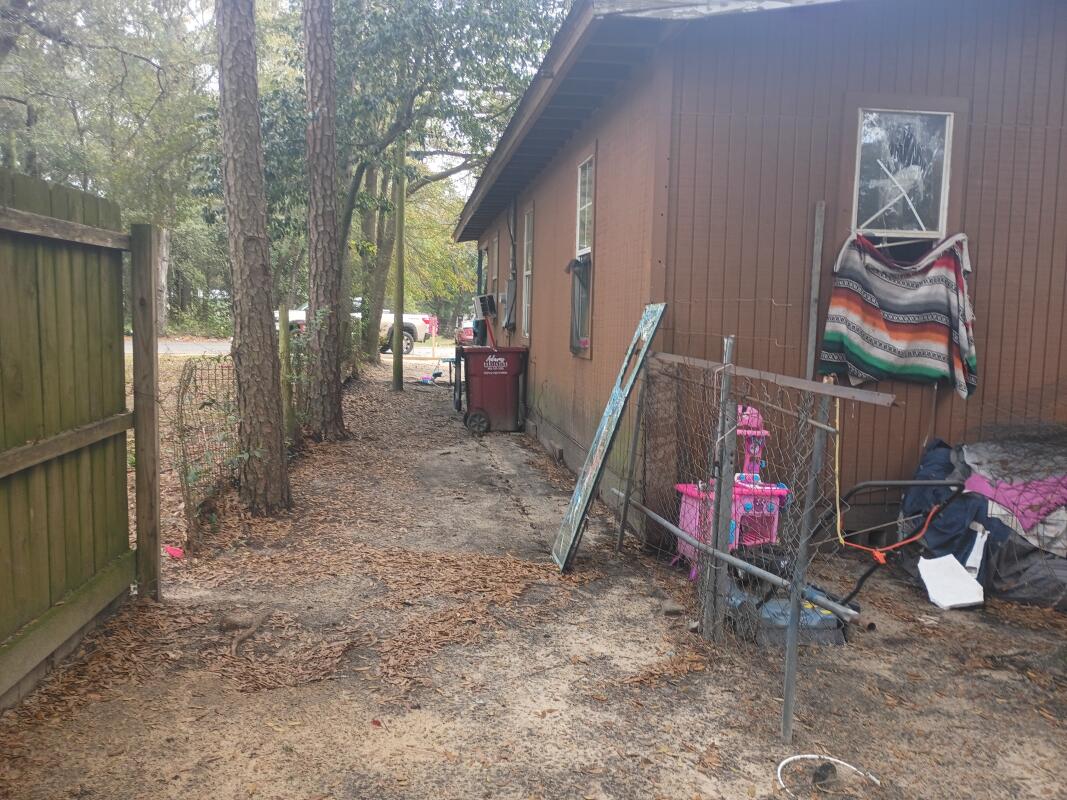 228 Cross Drive Crestview, FL 32536 - Photo 7 of 9 IMG_20260309_120457635_HDRpng