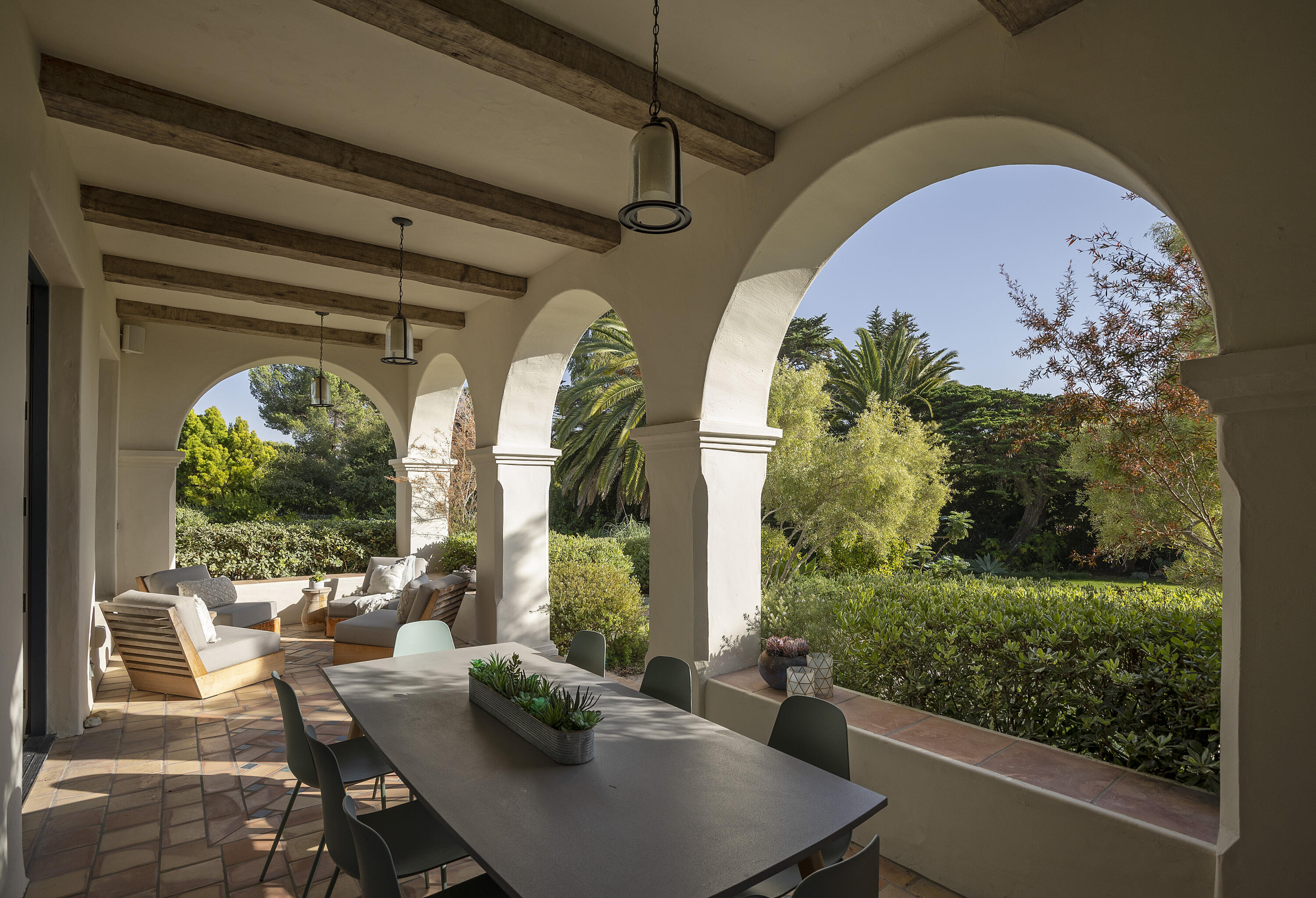 4110 Creciente Drive Santa Barbara, CA 93110 - Photo 10 of 27 a view of a couches and table in a patio