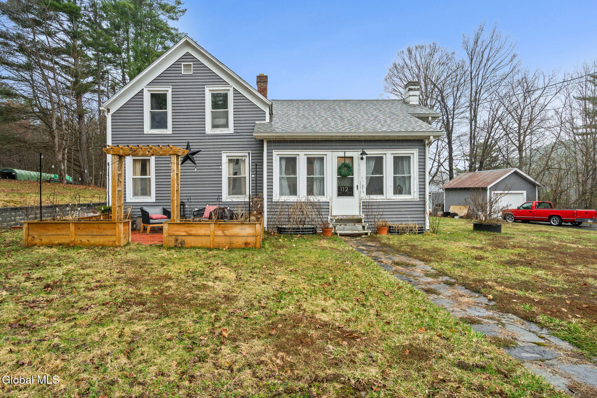 1-web-or-mls-112-gifford-valley-rd