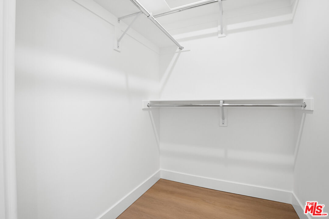 164 Chestnut Street, Unit 402 Pasadena, CA 91103 - Photo 13 of 32