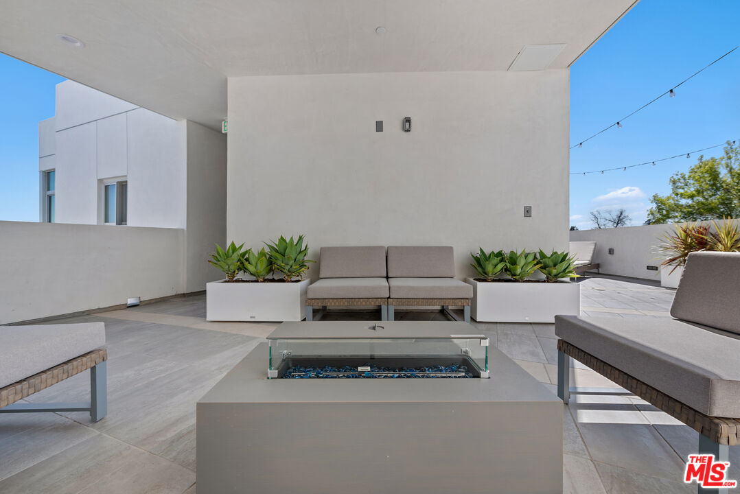 164 Chestnut Street, Unit 402 Pasadena, CA 91103 - Photo 22 of 32