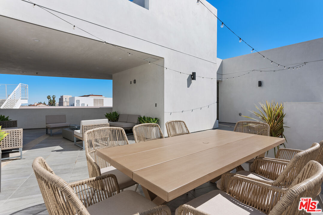 164 Chestnut Street, Unit 402 Pasadena, CA 91103 - Photo 24 of 32