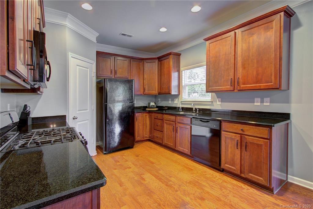 16123 Raptor Court Charlotte, NC 28278 - Photo 11 of 28