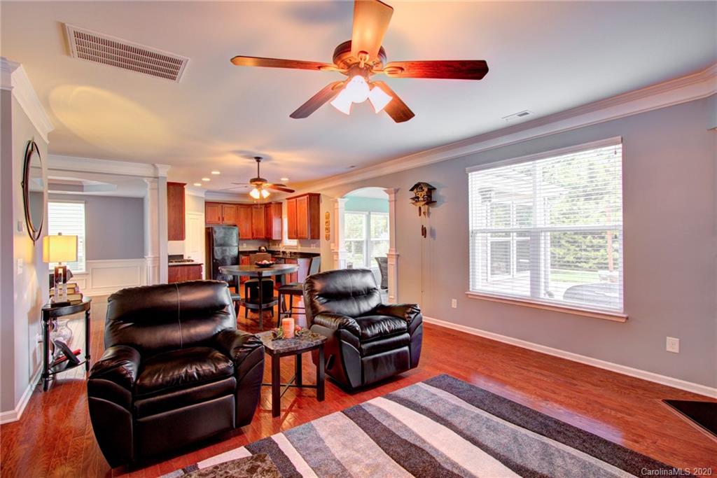 16123 Raptor Court Charlotte, NC 28278 - Photo 7 of 28