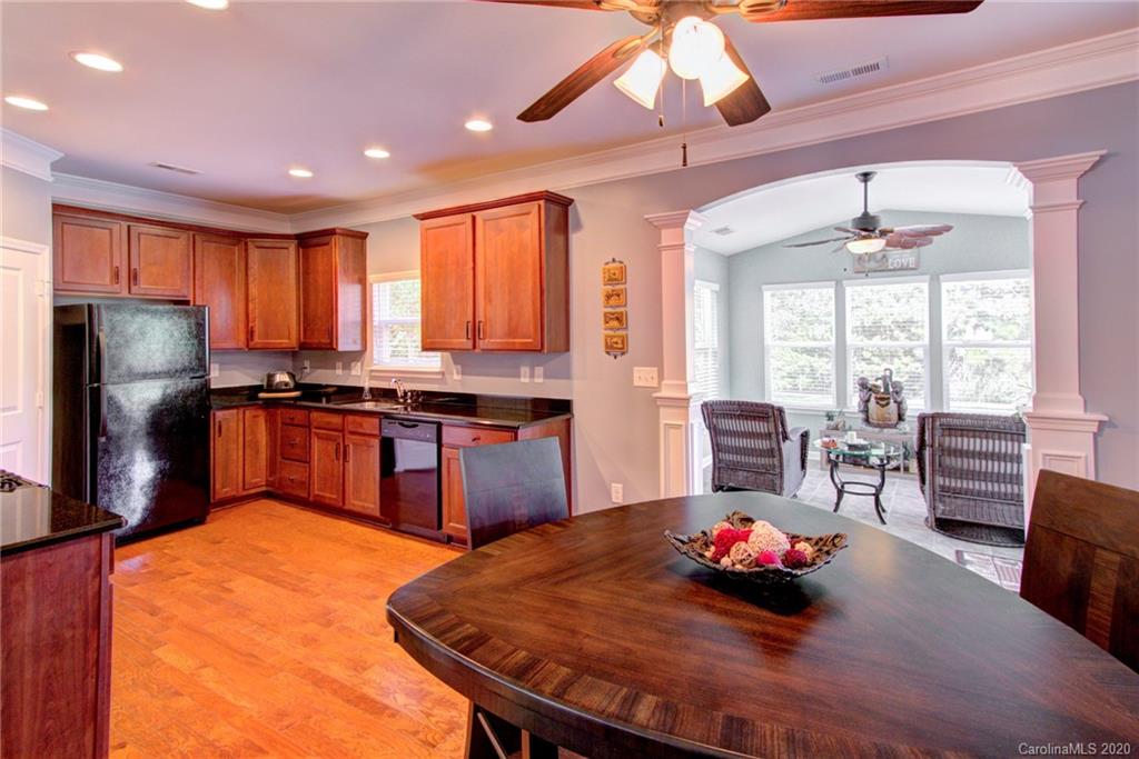 16123 Raptor Court Charlotte, NC 28278 - Photo 10 of 28