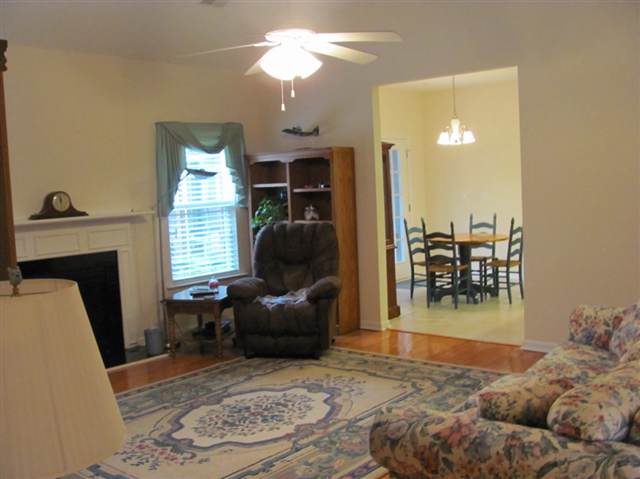 520 Lakeside Drive Anderson, SC 29621 - Photo 17 of 23 Gallery Image 17