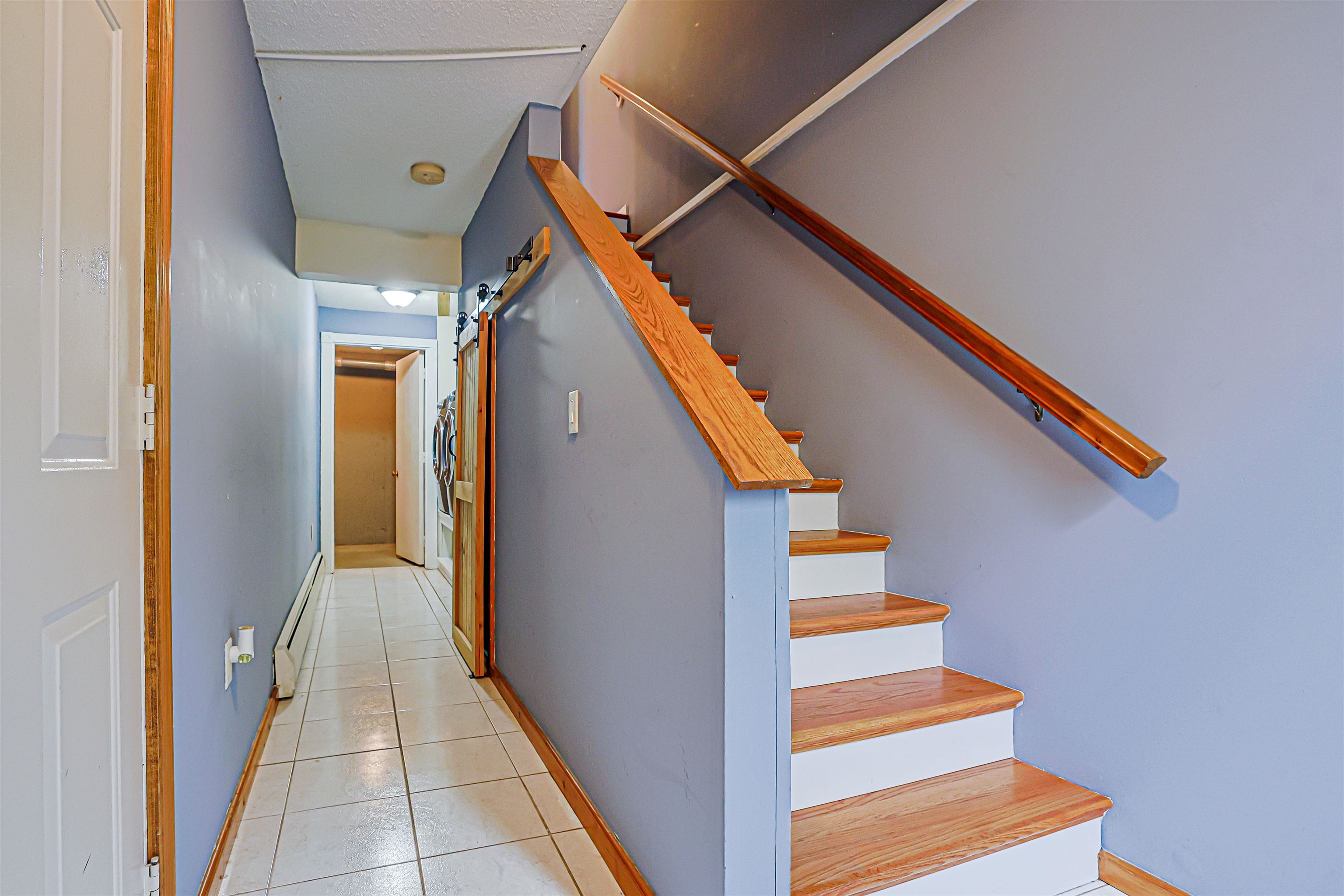 11 Valley W Way Manchester, NH 03102 - Photo 23 of 32