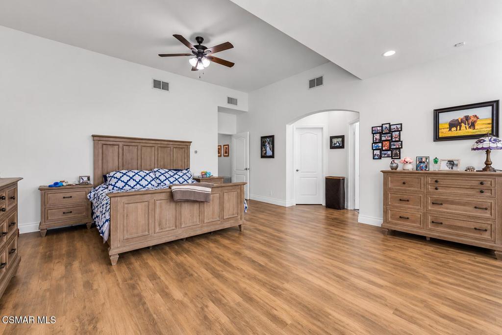 4177 Kingsview Road Moorpark, CA 93021 - Photo 18 of 28
