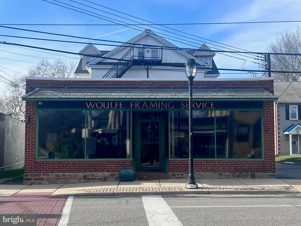 $1,500 | 703 Bethlehem Pike, Unit 1R, Glenside, PA 19038