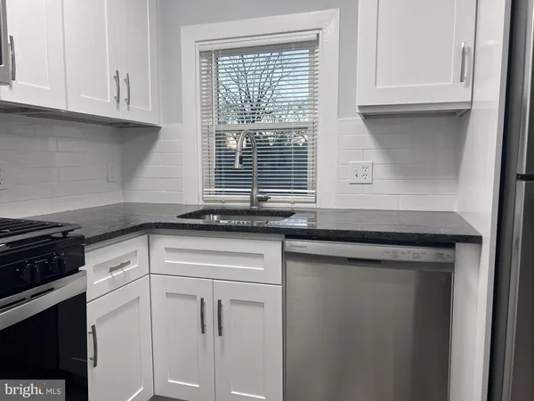 $1,500 | 703 Bethlehem Pike, Unit 1R, Glenside, PA 19038