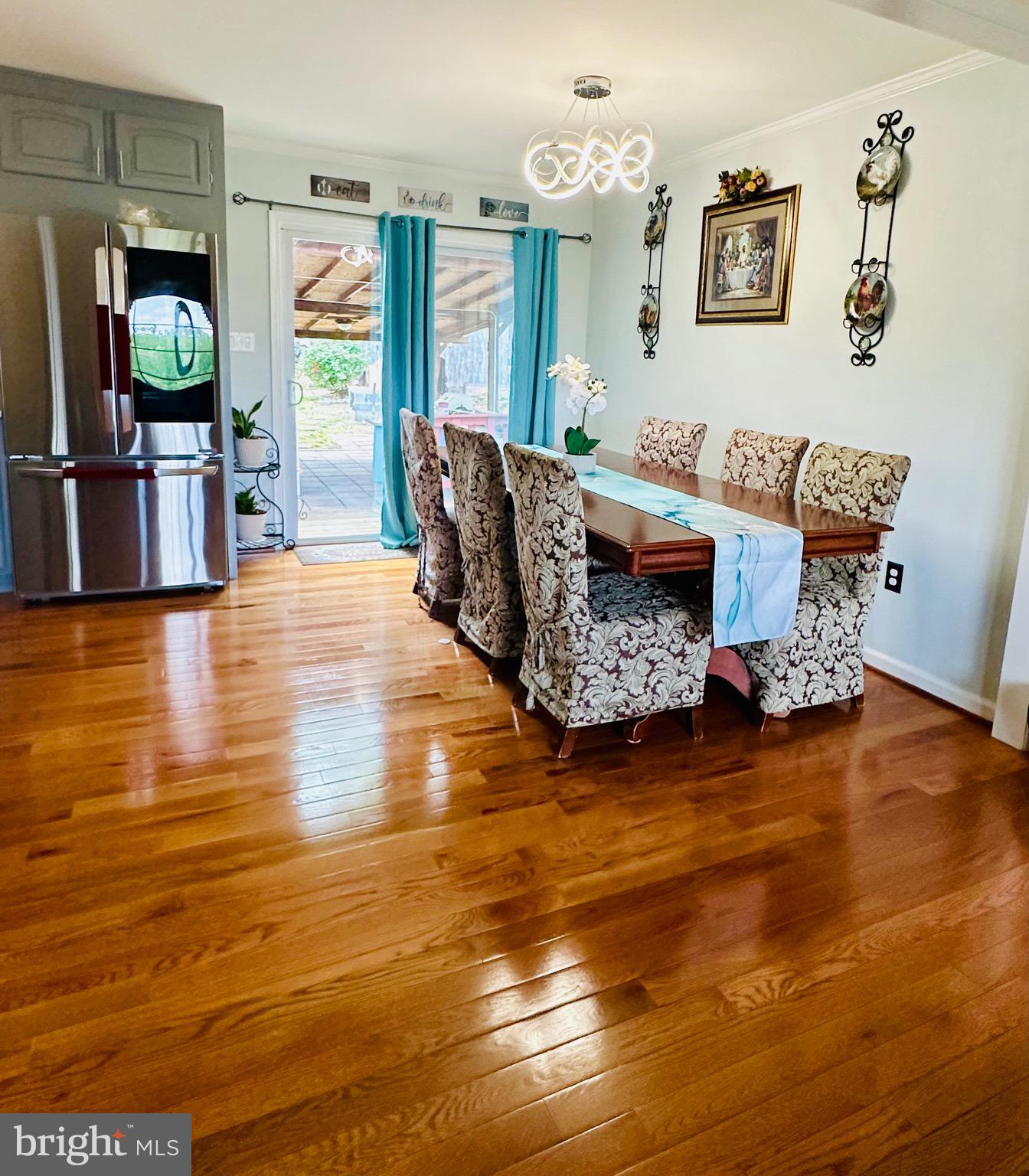 4786 Kelly Road Woodbridge, VA 22193 - Photo 17 of 64 Dinning room