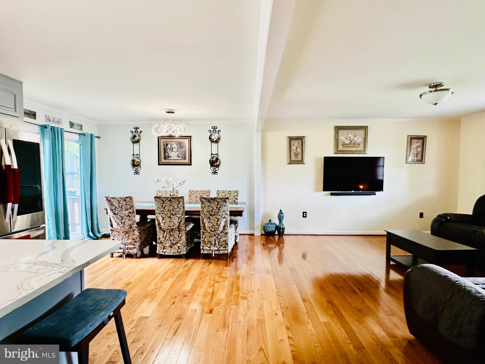 4786 Kelly Road Woodbridge, VA 22193 - Photo 18 of 64 Fresh paint