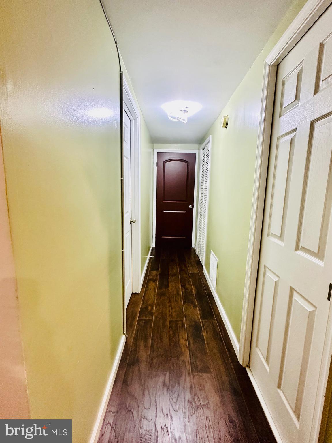 4786 Kelly Road Woodbridge, VA 22193 - Photo 41 of 64 Hallway basement