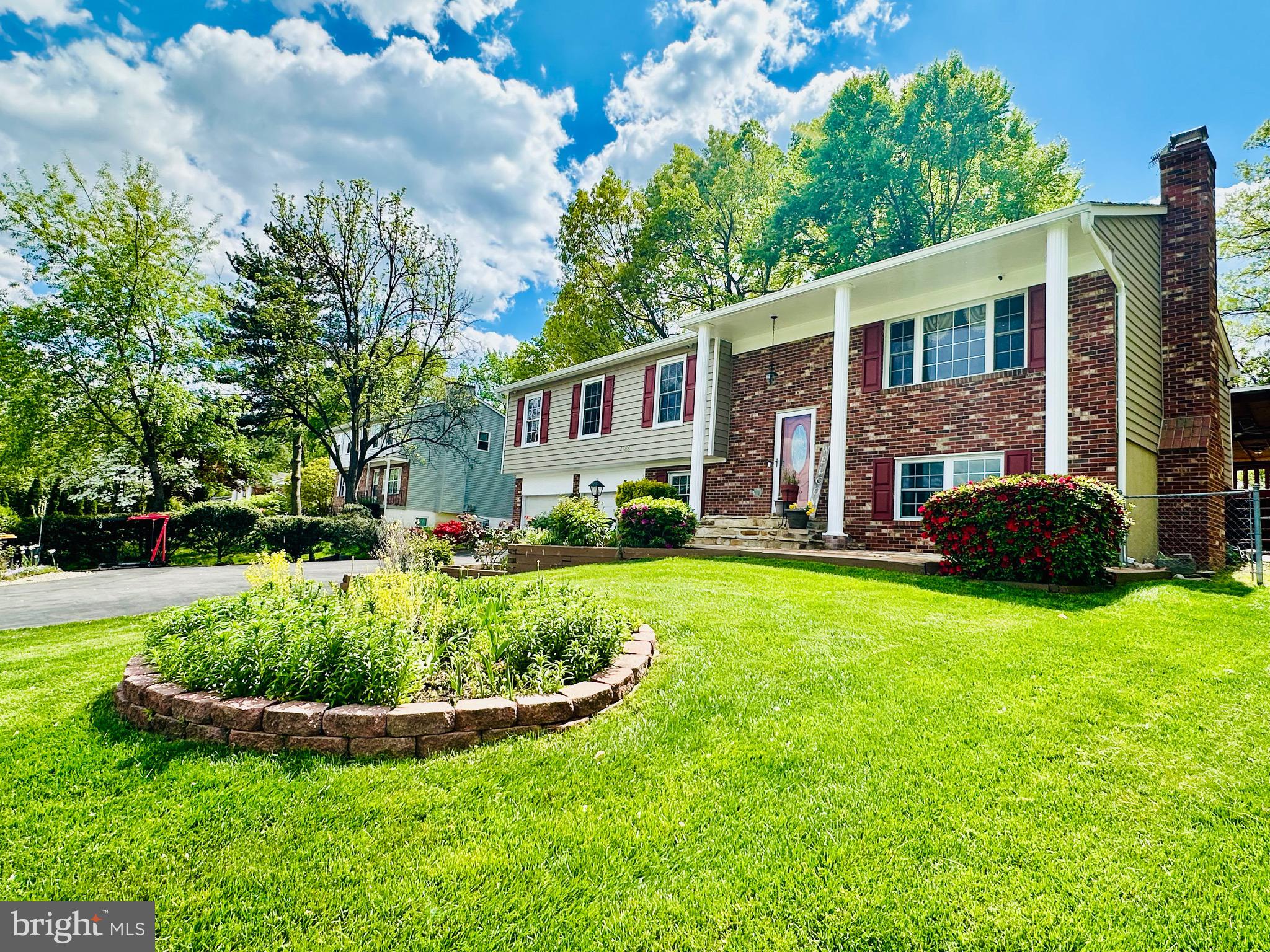 4786 Kelly Road Woodbridge, VA 22193 - Photo 5 of 64 Gallery Image 5