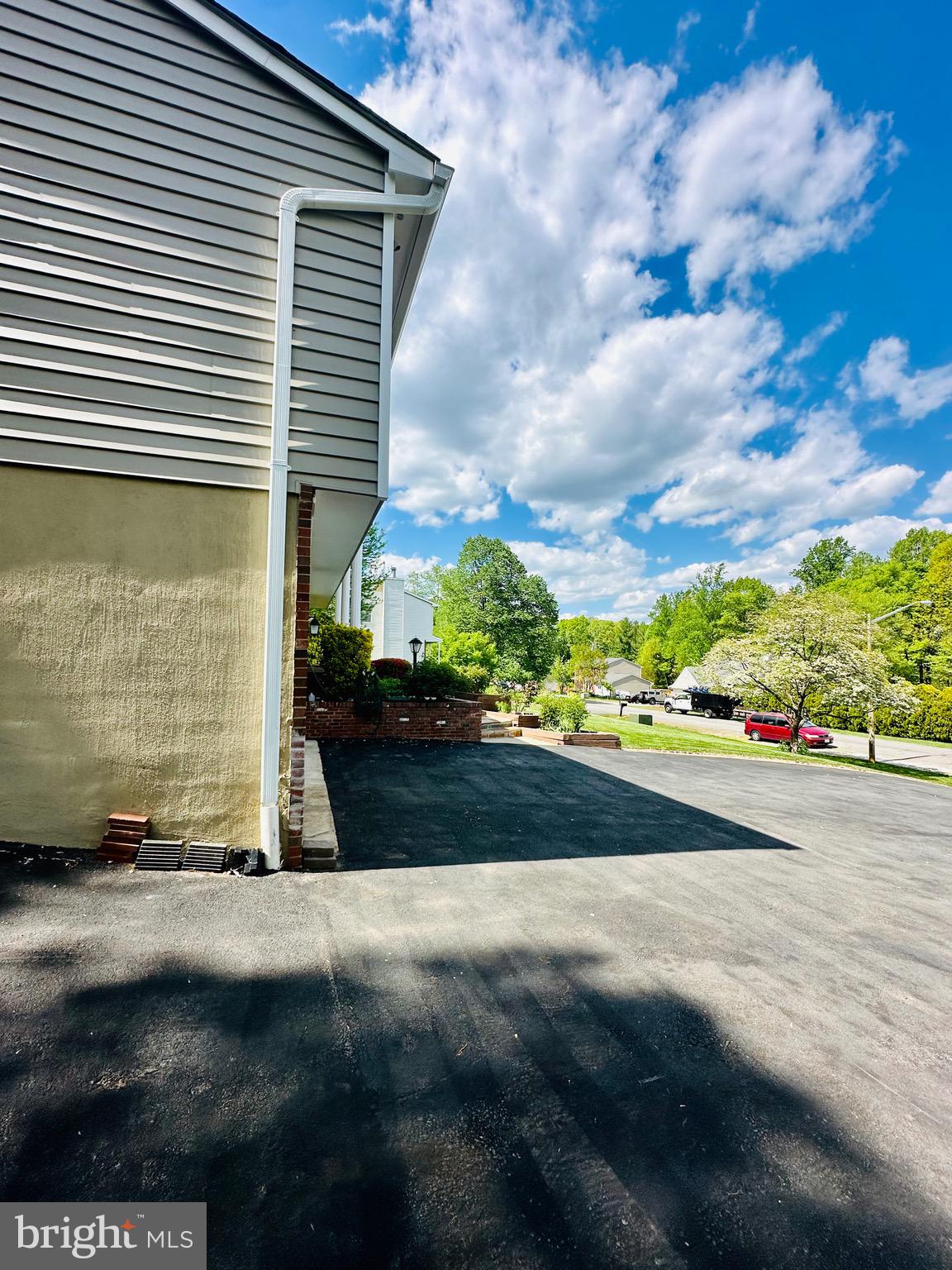 4786 Kelly Road Woodbridge, VA 22193 - Photo 55 of 64 Gallery Image 55