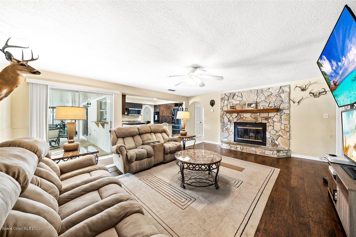 3125 Turtle Mound Road Melbourne, FL 32934 - Photo 5 of 47 04-DSC0801329