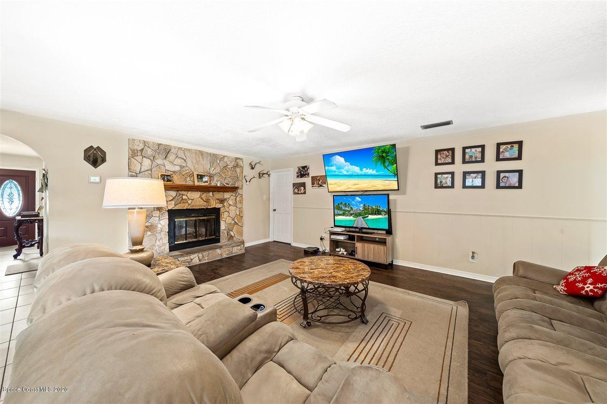 3125 Turtle Mound Road Melbourne, FL 32934 - Photo 8 of 47 03-DSC0800426
