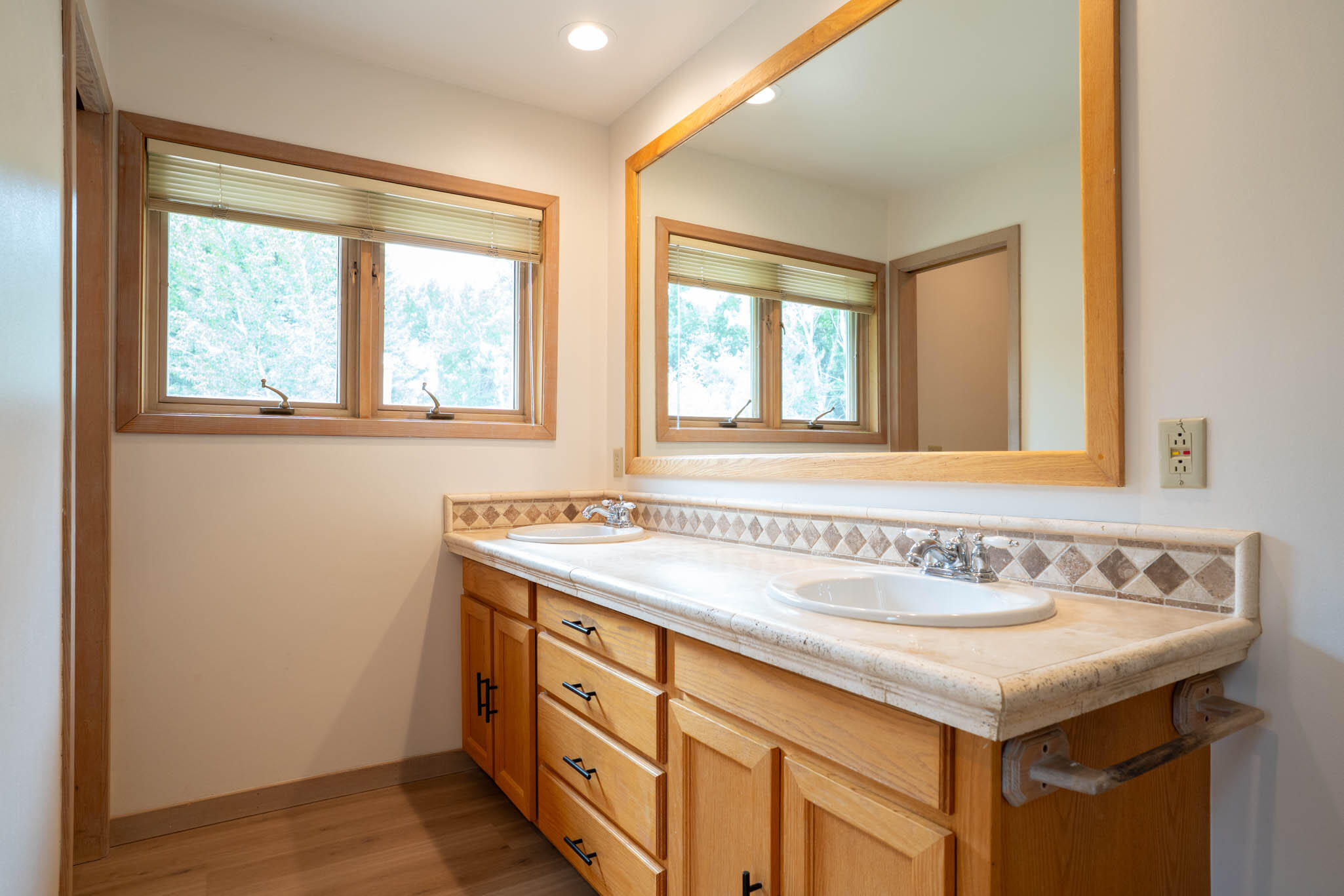 302 Easy Street Blaine County, ID 83333 - Photo 28 of 56 Primary Bathroom 2