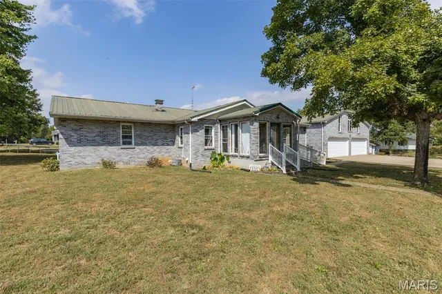 $325,000 | 308 Robinson Street, Fredericktown, MO 63645