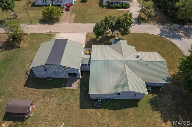 $325,000 | 308 Robinson Street, Fredericktown, MO 63645