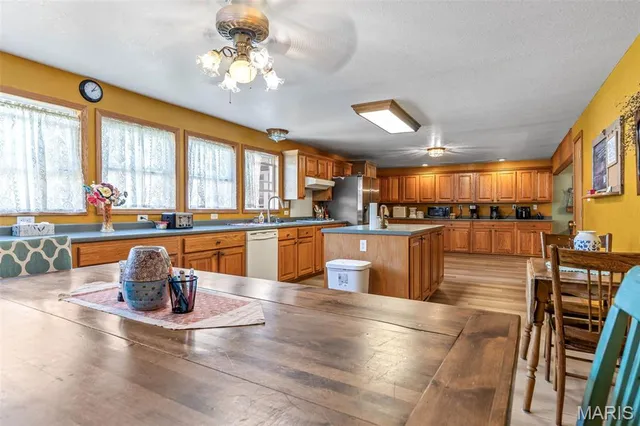 $325,000 | 308 Robinson Street, Fredericktown, MO 63645