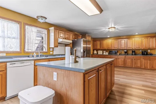 $325,000 | 308 Robinson Street, Fredericktown, MO 63645