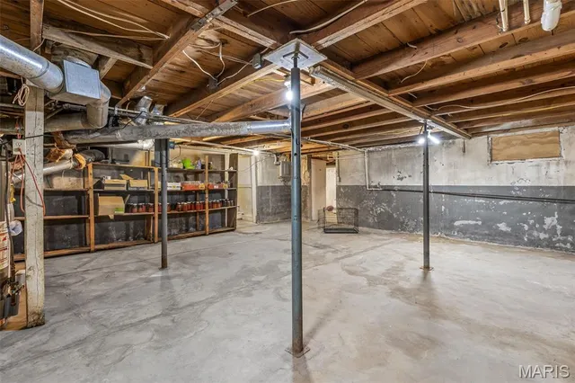 $325,000 | 308 Robinson Street, Fredericktown, MO 63645