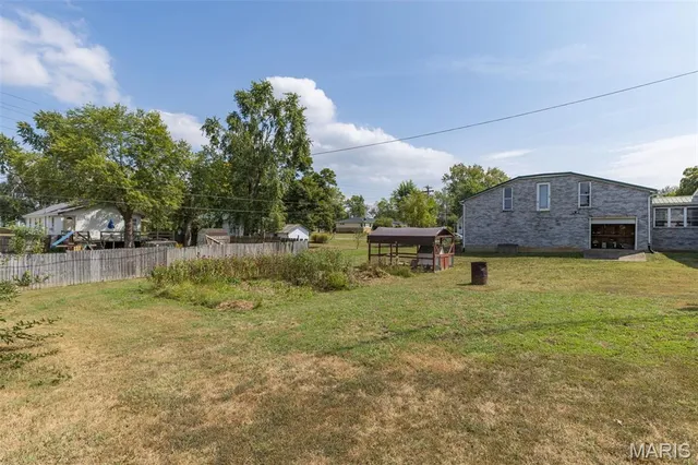 $325,000 | 308 Robinson Street, Fredericktown, MO 63645