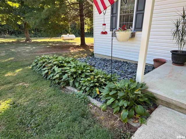 $315,000 | 11675 East Radio Tower Road, Mount Vernon, IL 62864