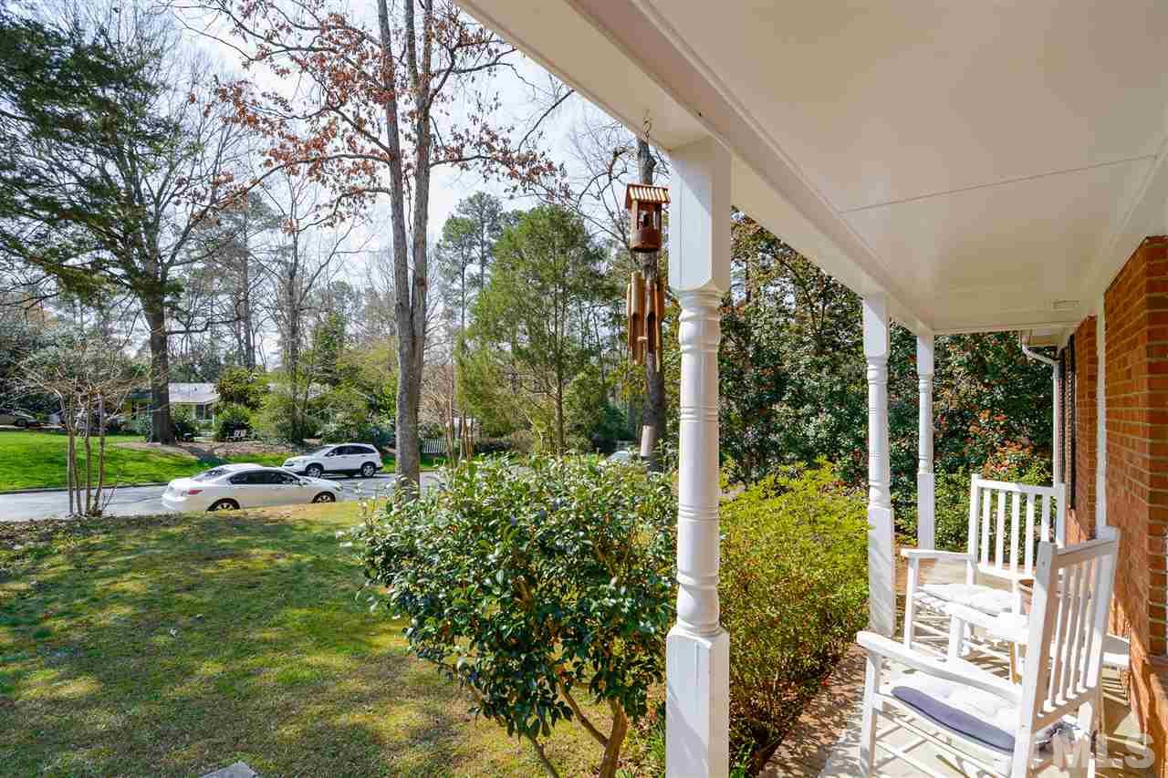 1913 Fountain Ridge Road Chapel Hill, NC 27517 - Photo 4 of 25