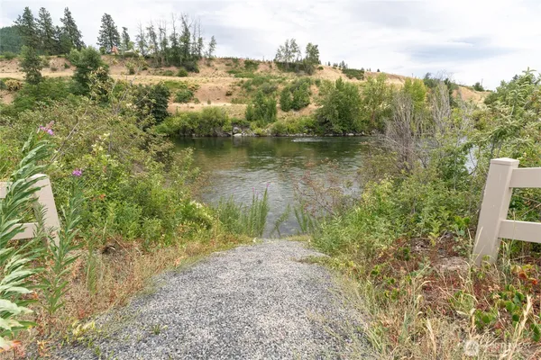 $480,000 | 196 Still Lane, Leavenworth, WA 98826