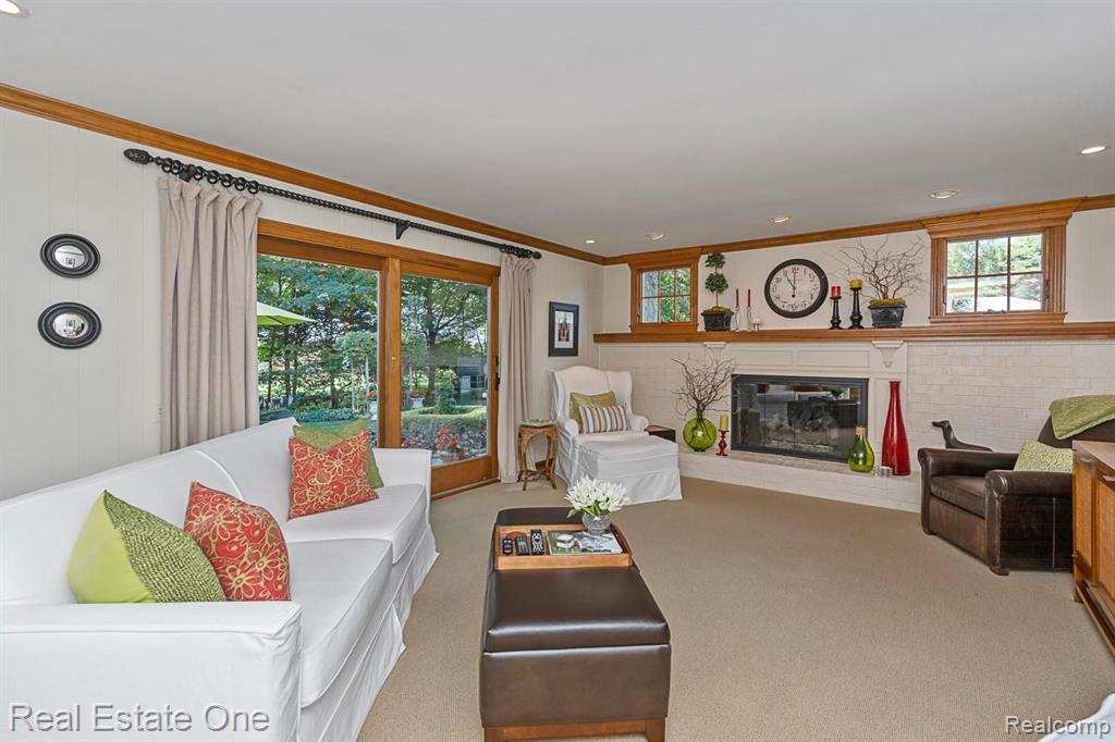 1391 Chestnut Lane Rochester Hills, MI 48309 - Photo 24 of 52