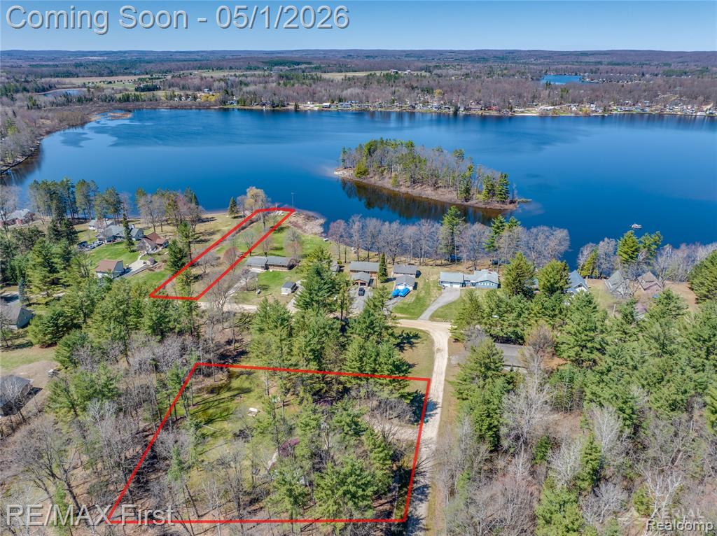 2063 Victoria Court Lupton, MI 48635 - Photo 4 of 42