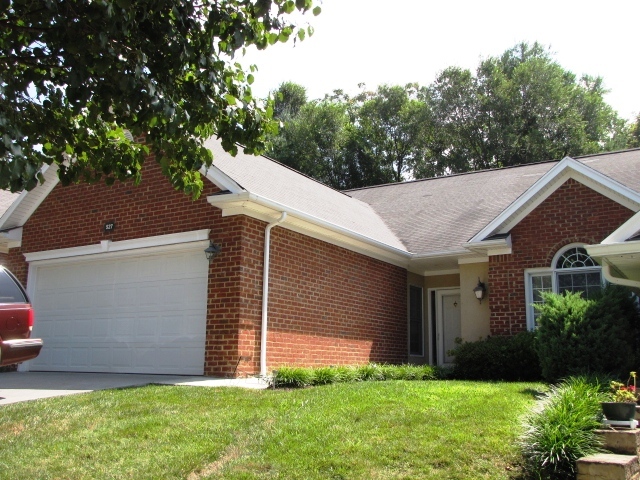 527 Deer Ridge Lane Vinton, VA 24179 - Photo 1 of 28 front