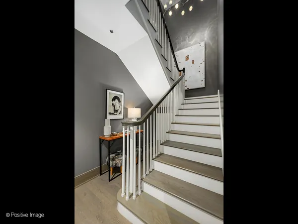 $2,950,000 | 21 North May Street, Unit 305, Chicago, IL 60607