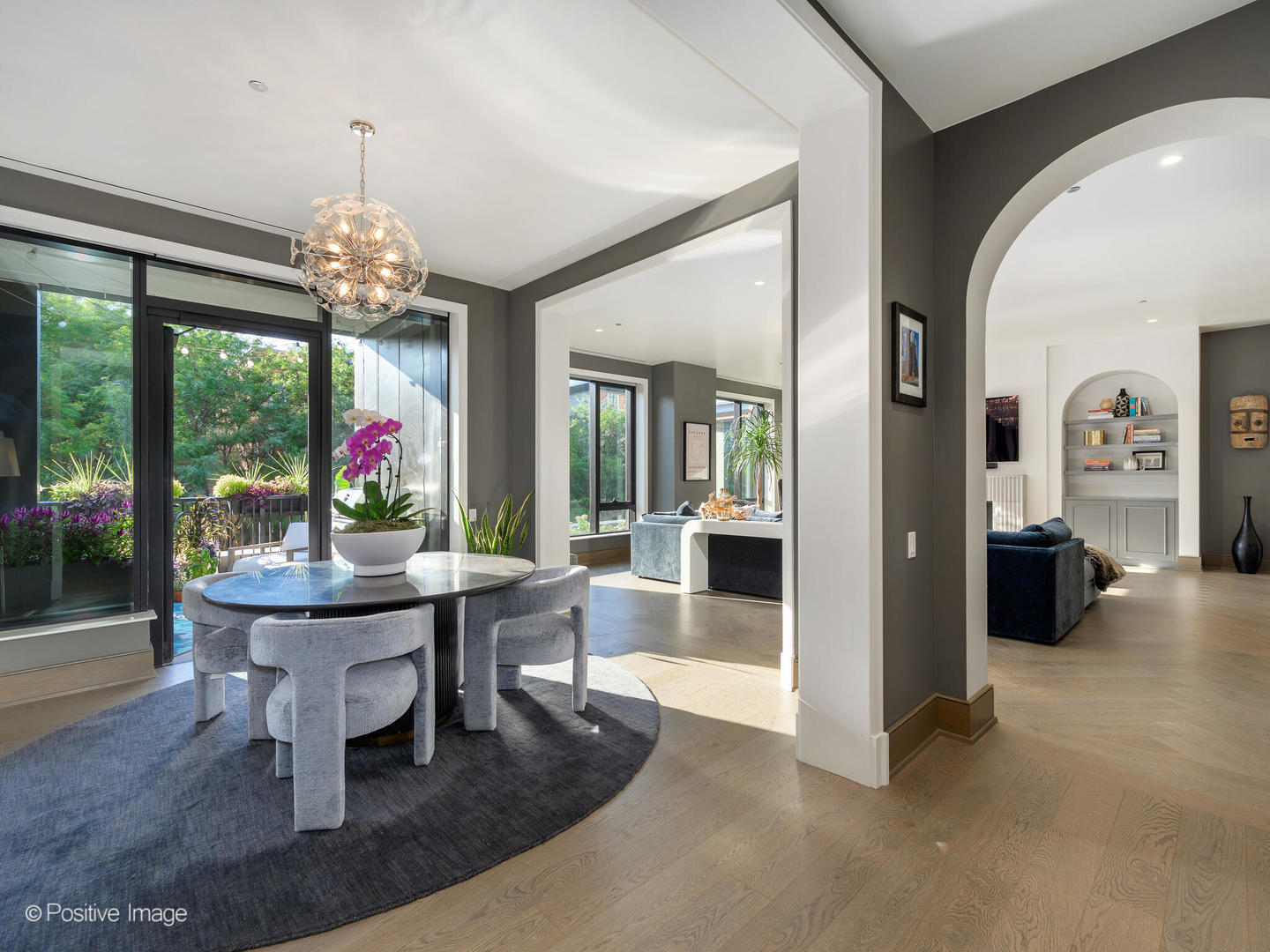 21 North May Street, Unit 305 Chicago, IL 60607 - Photo 3 of 38