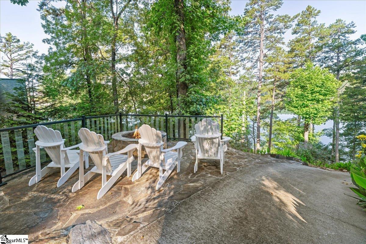 115 Keowee Overlook Road West Union, SC 29696 - Photo 39 of 47