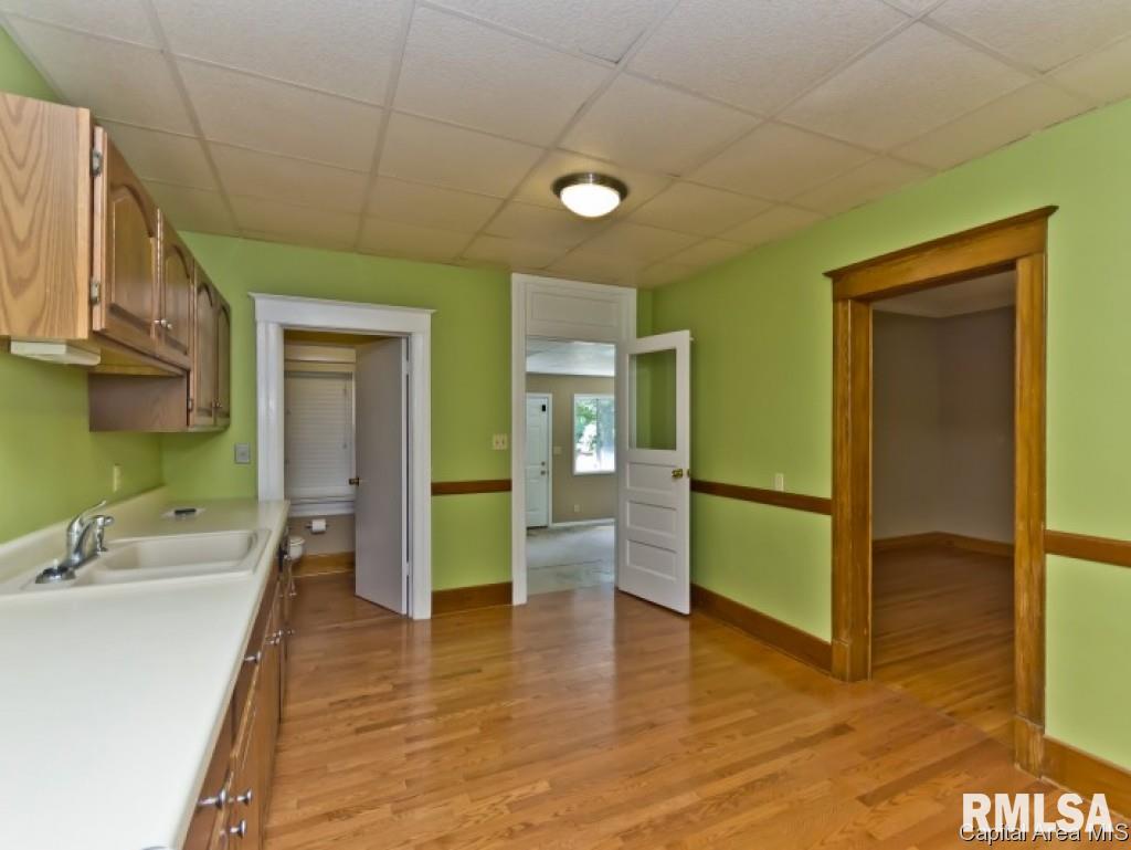 30 West Hoechester Road Springfield, IL 62711 - Photo 8 of 36